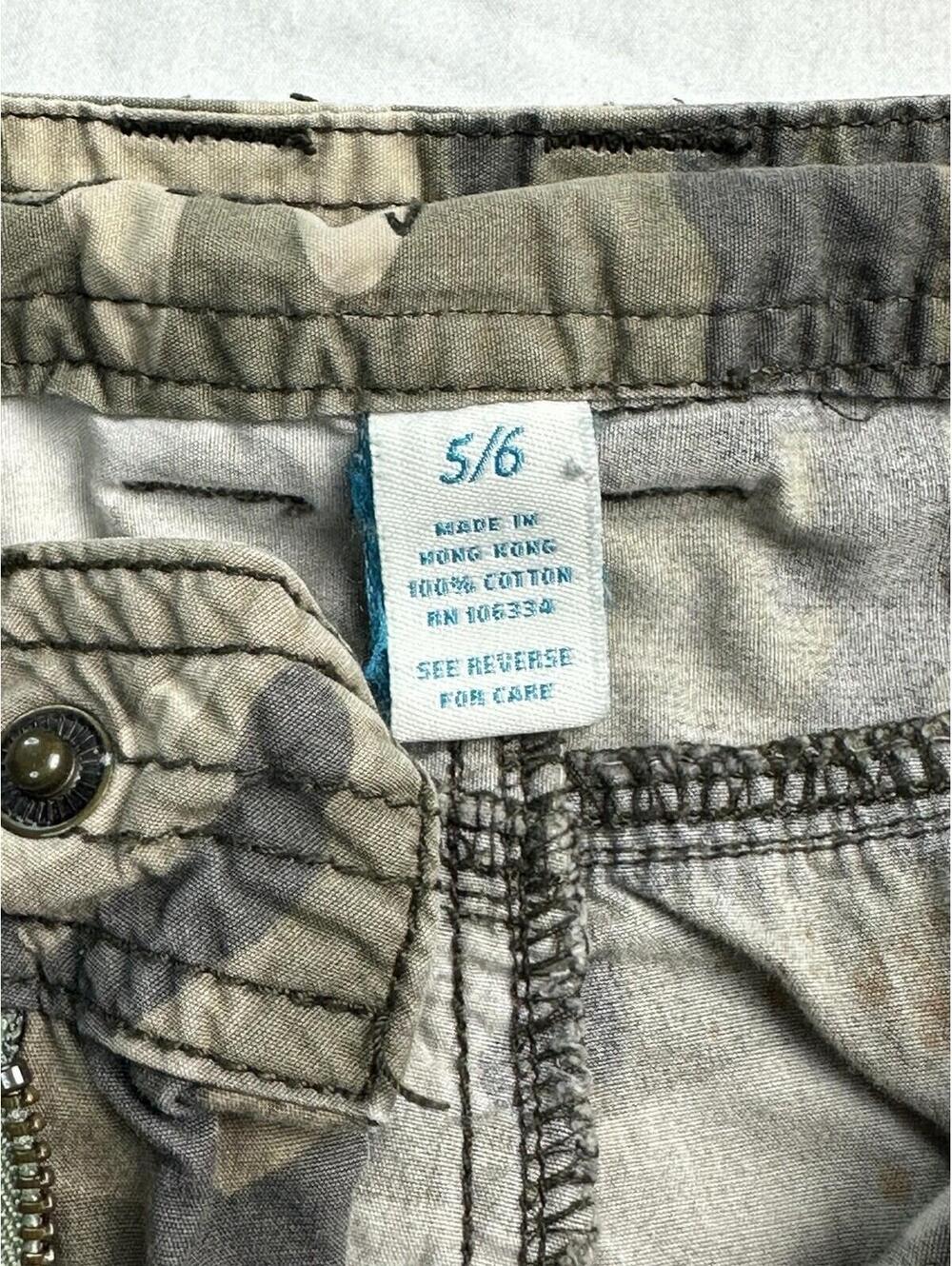 🪖 Y2K Camo Cargo Utility Shorts Womens 5/6 26-1 🪖 - Picture 6 of 12